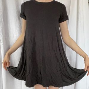 F21 dark grey tshirt dress